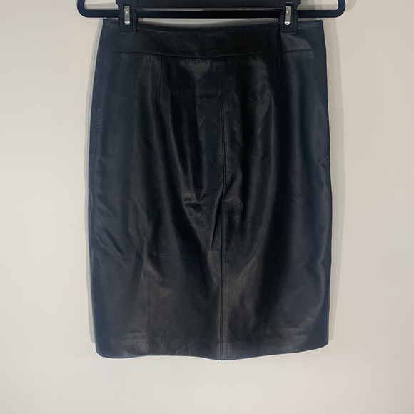 ARMANI COLLEZIONI Black Leather Pencil Skirt - Picture 5 of 12